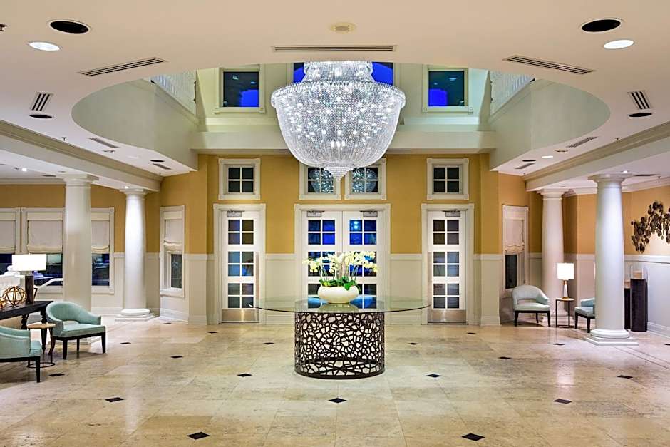 Inn at Bay Harbor, Autograph Collection by Marriott