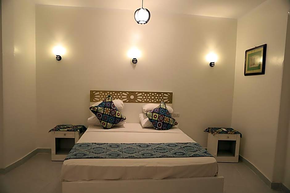 Amon Hotel