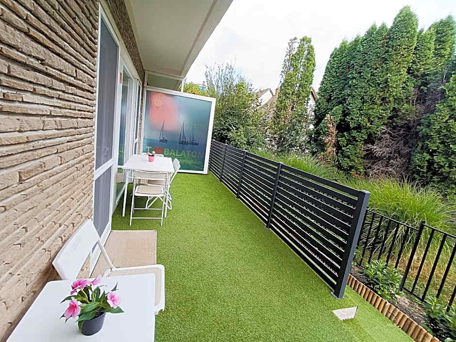 ****Heviz Springs Apartments