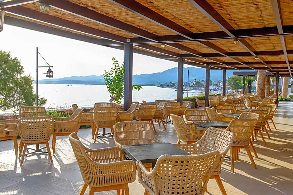 Blue Sea Beach Affiliated By Melia