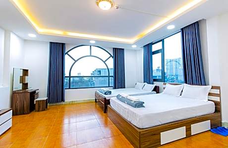 Hoa Cúc Phương Hotel