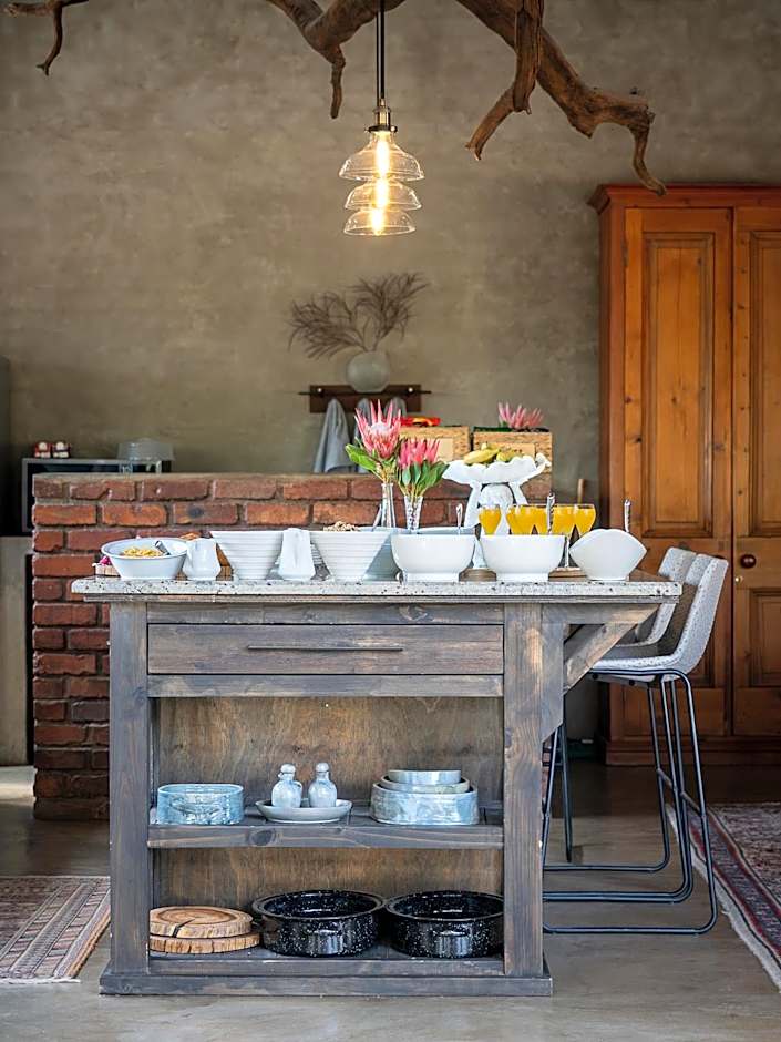 Rhino's Rest Private Luxury Villa