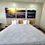 Days Inn by Wyndham Kenedy
