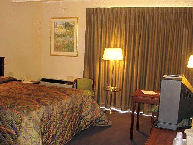 Americas Best Value Inn Phillipsburg