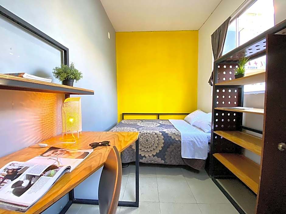 ROOMIES HOSTEL Parque México