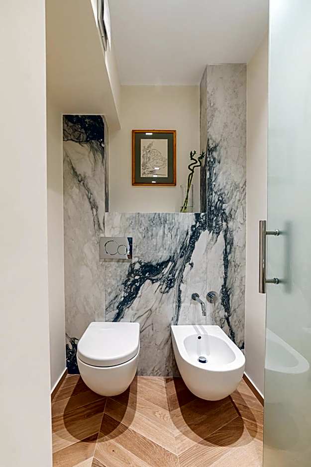 Naxi Suites