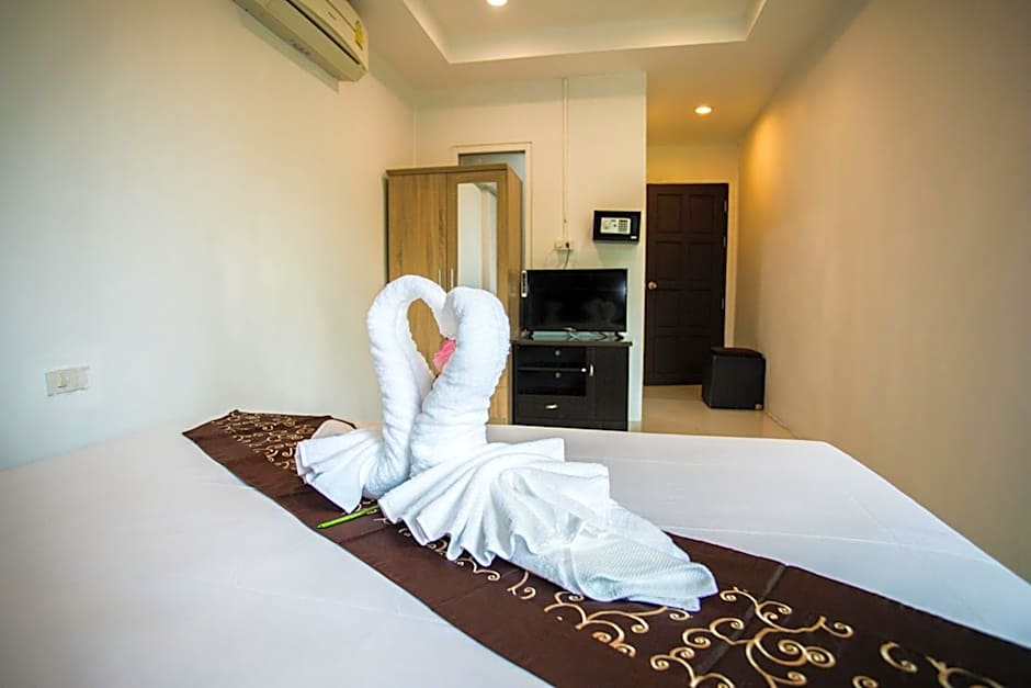 Happy 99 Guest house