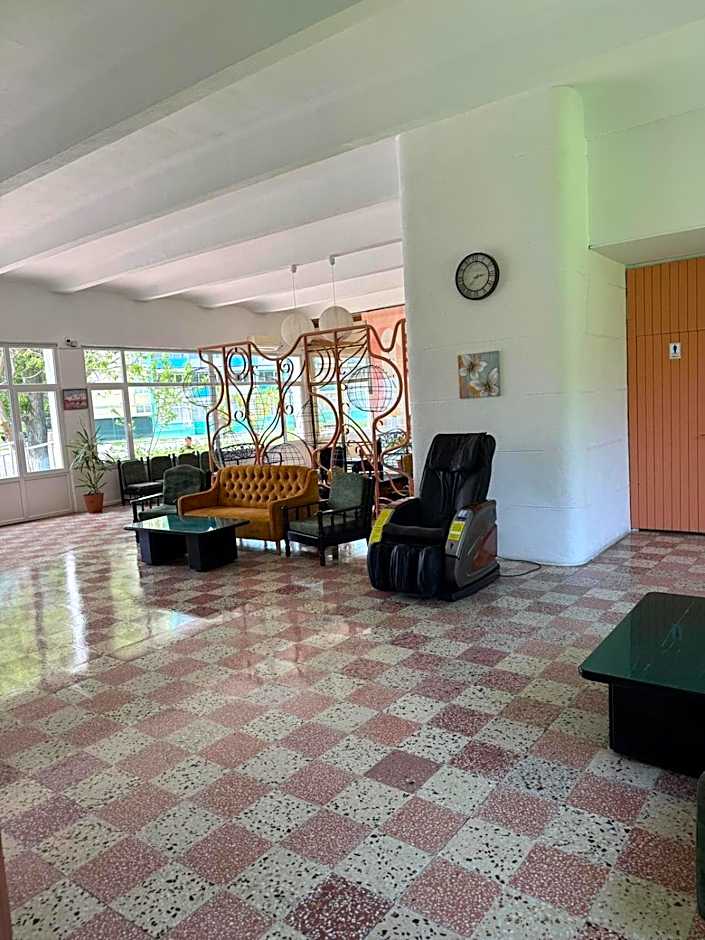 Hotel Mures