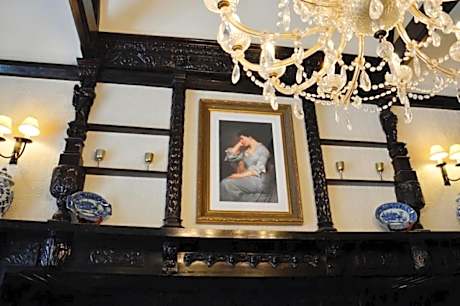 King Suite with Balcony