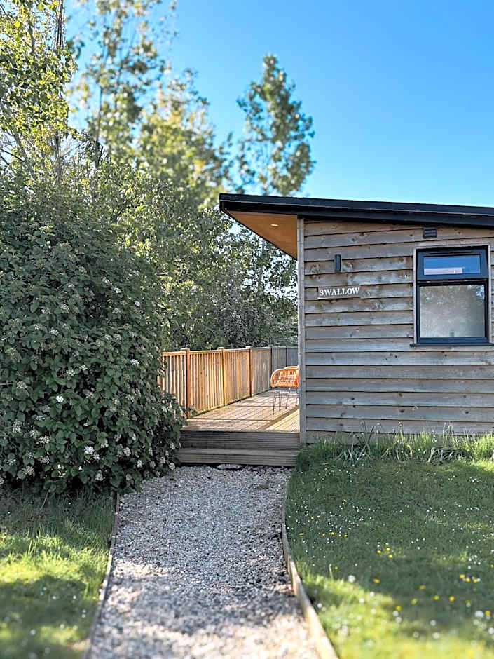 Lakeside Lodge- 'Swallow'