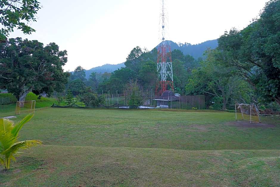 Hotel Patra Parapat