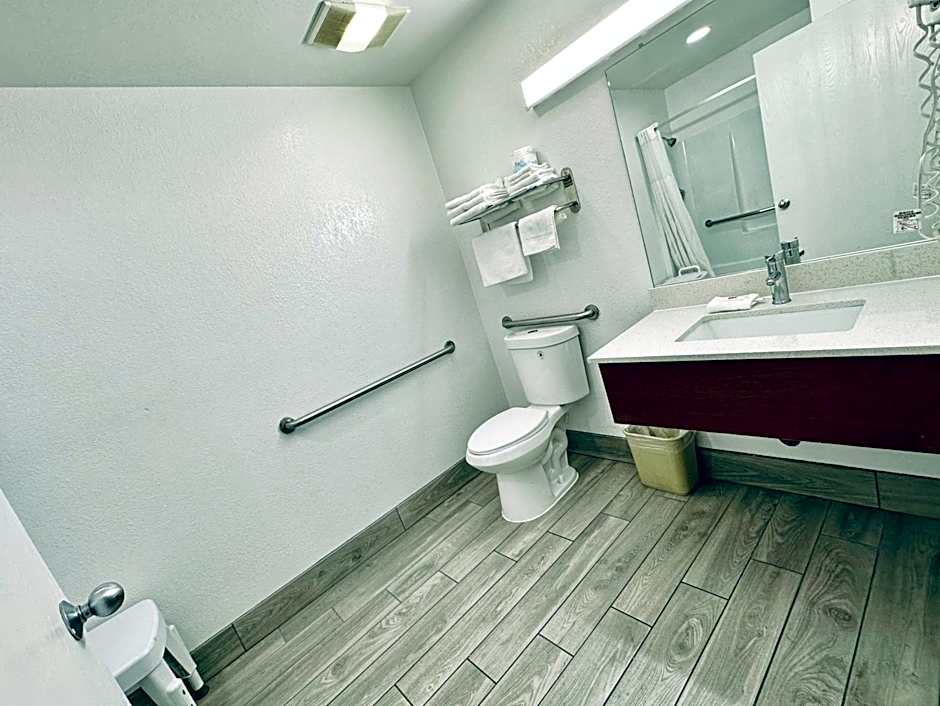 Studio 6 Flagstaff AZ