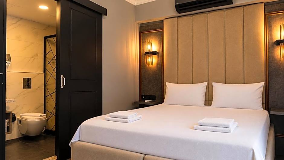 TALLES CITY HOTEL