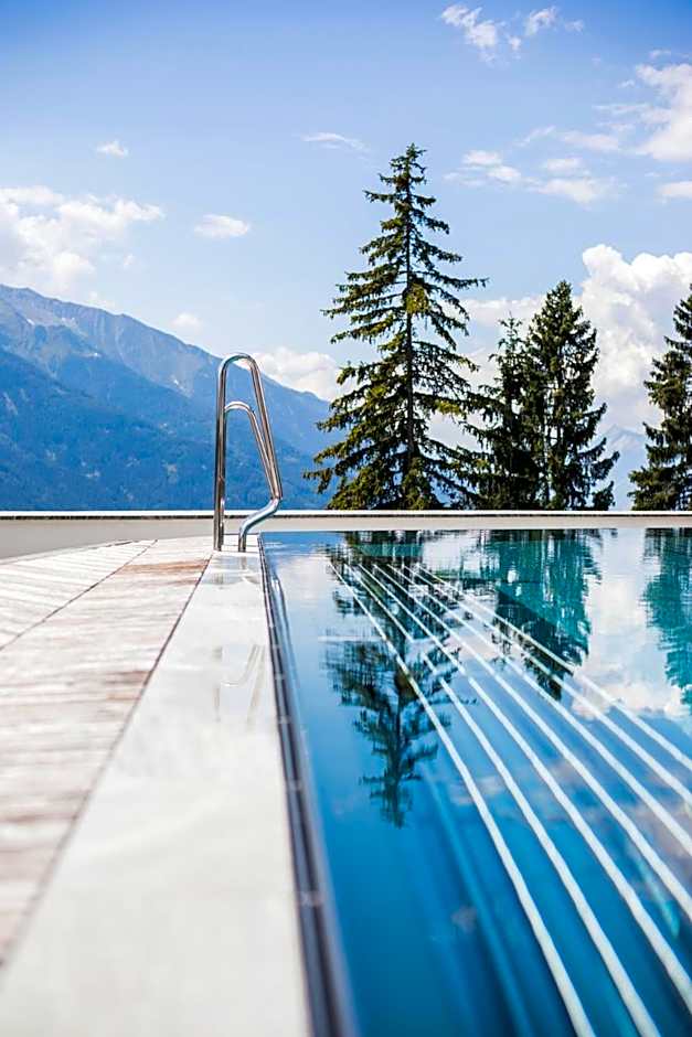 NIDUM - Casual Luxury Hotel