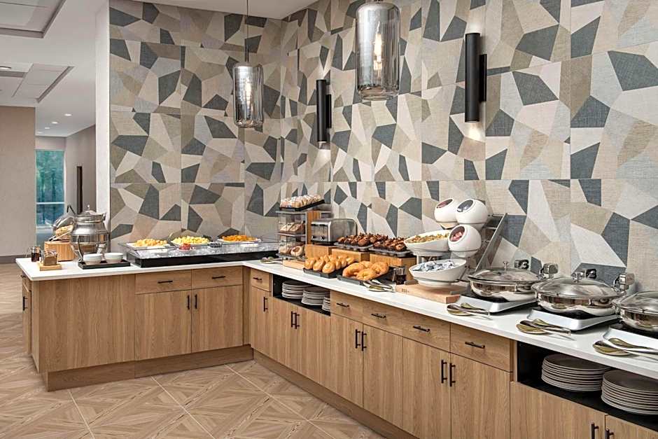 DoubleTree by Hilton Chattanooga Hamilton Place