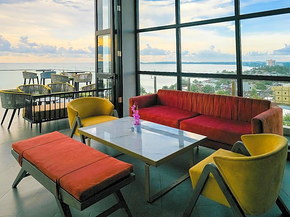 Golden Tulip Belitung
