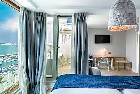 Double Room with Sea View and Terrace