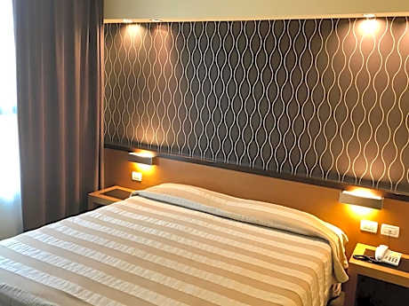Classic Double or Twin Room