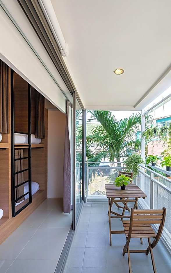 Kata Beach Poshtel Phuket
