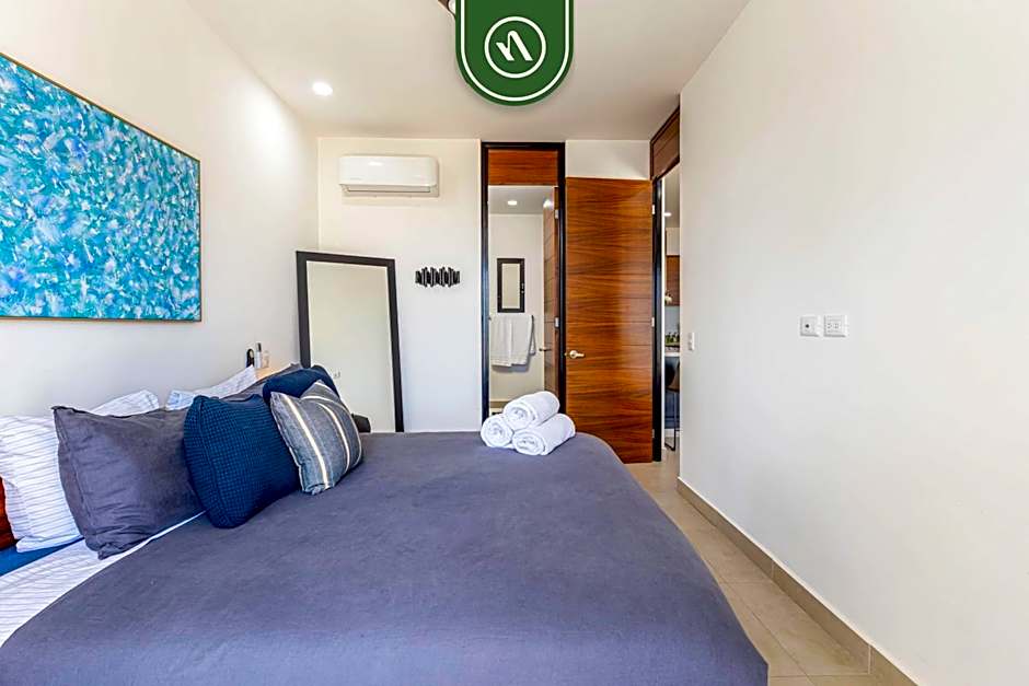 Amazing 2BR Condo with Rooftop pool - BBQ