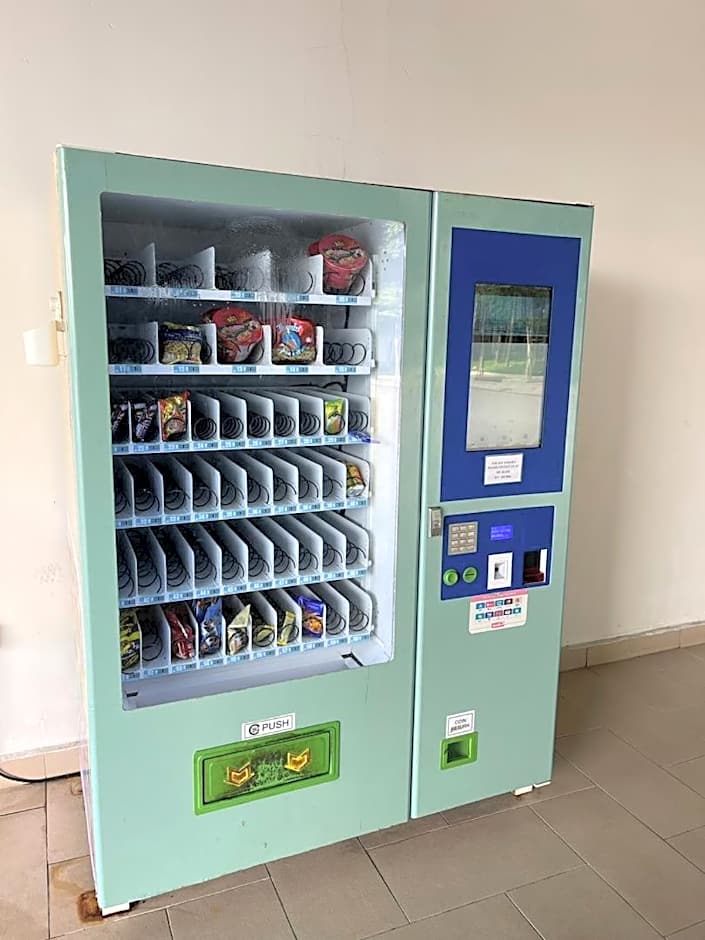 Icon City 8Pax SunwayPyramid & Lagoon CityView