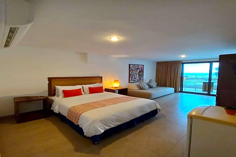 Howard Johnson by Wyndham Montanita