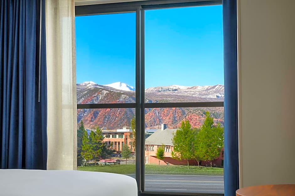 The Hoffmann Hotel, Basalt, Tapestry Collection by Hilton