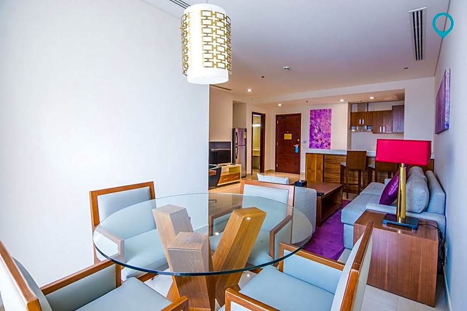 Somewhere Bliss Hotel