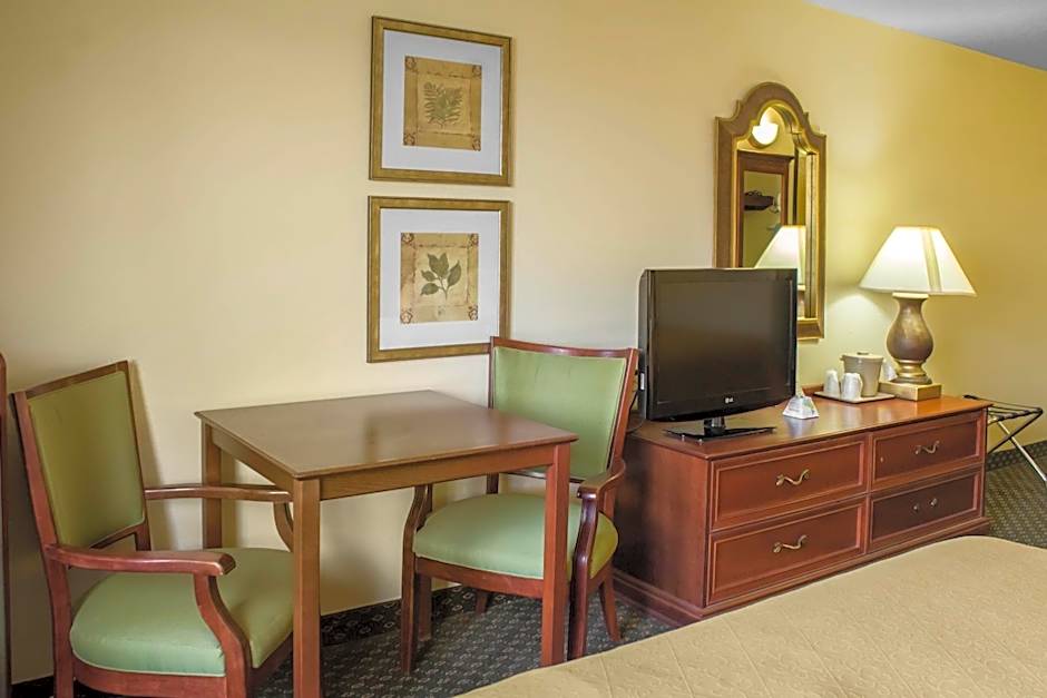 Quality Inn & Suites Sioux City Southeast