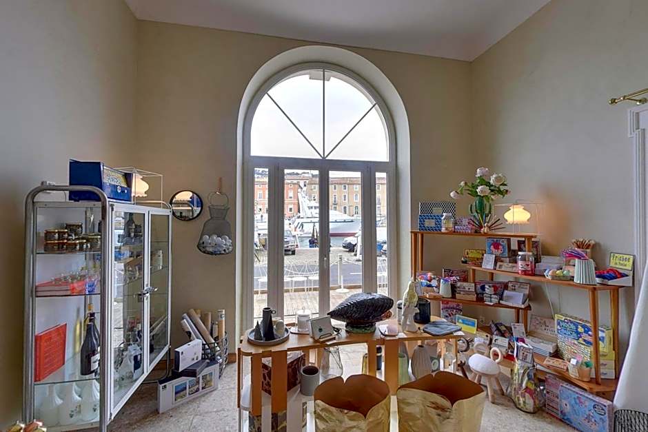 Hôtel L'orque Bleue