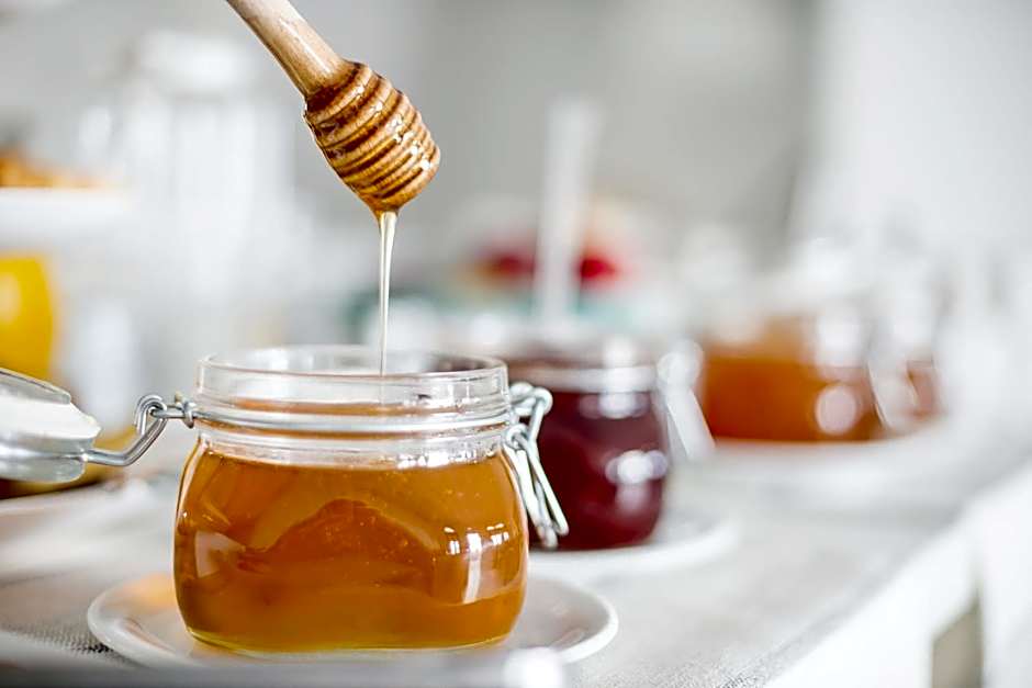 Parian Lithos Residence