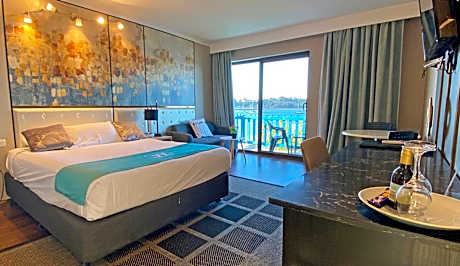 Mariners on the Waterfront