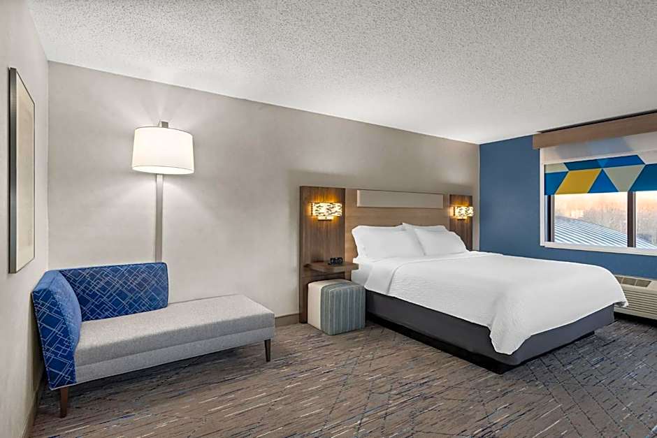 Holiday Inn Express Grove City - Premium Outlet Mall By IHG