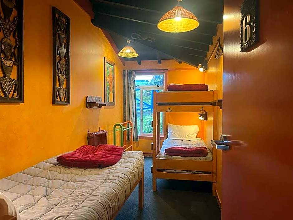 Global Village Travellers Lodge