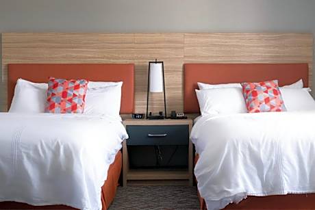 Studio Suite with Two Double Beds