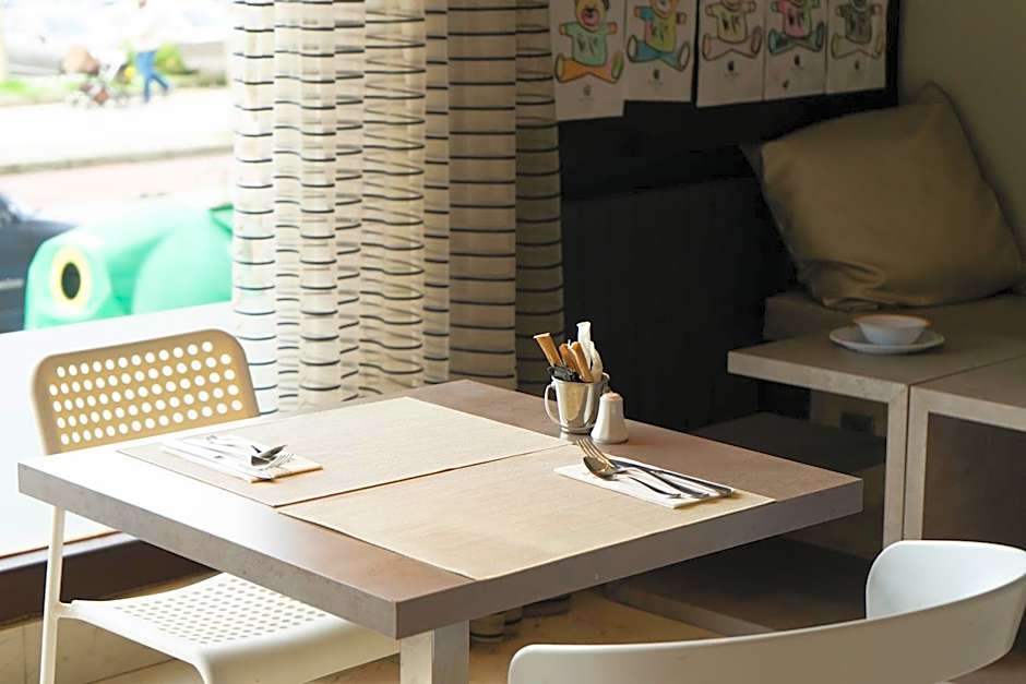 Petit Palace Tamarises