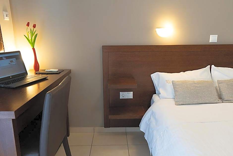 HOTEL HILL