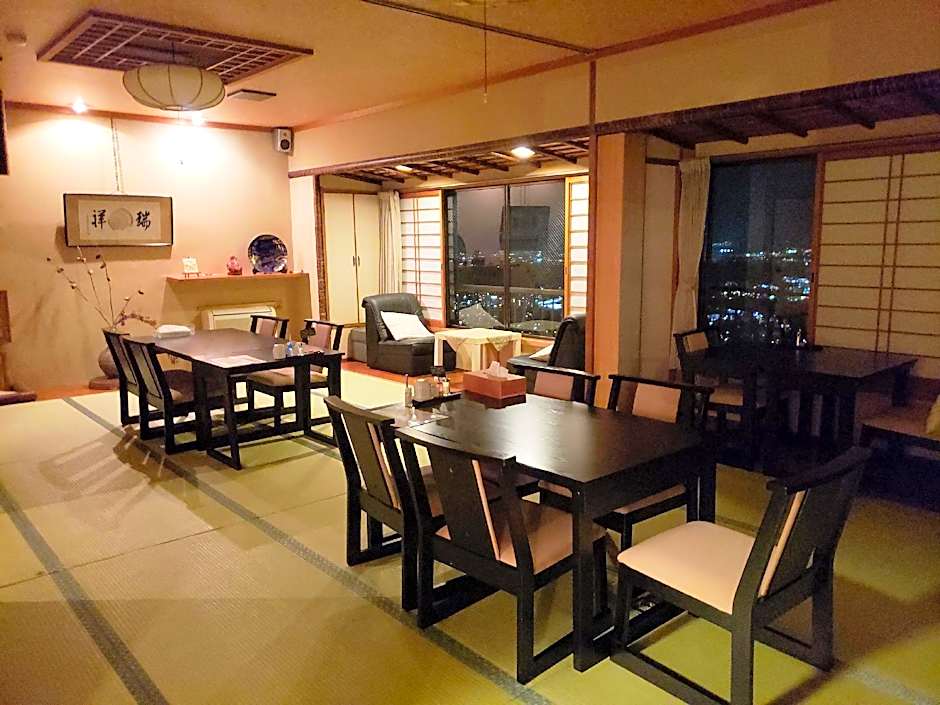 Shiroyama Ryokan