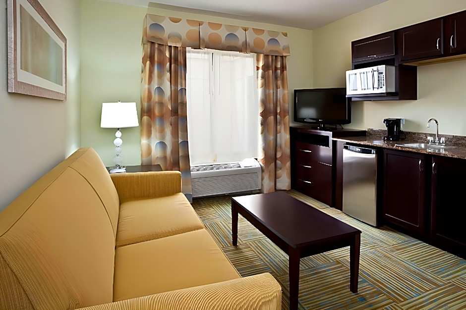 Holiday Inn Express Hotel & Suites Perry By IHG