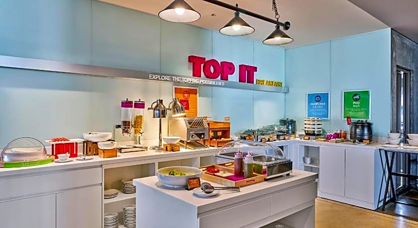 Tru by Hilton Ha Long Hon Gai Centre