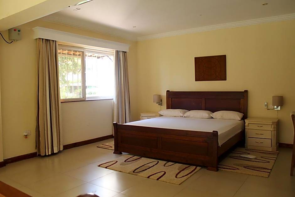 Sovereign Hotel