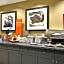 Hampton Inn By Hilton & Suites Detroit/Warren