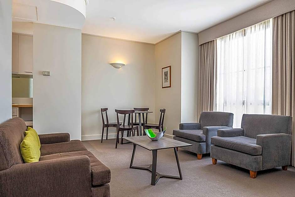 Mantra on Jolimont Melbourne