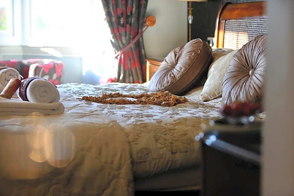 Grimscote Manor Hotel