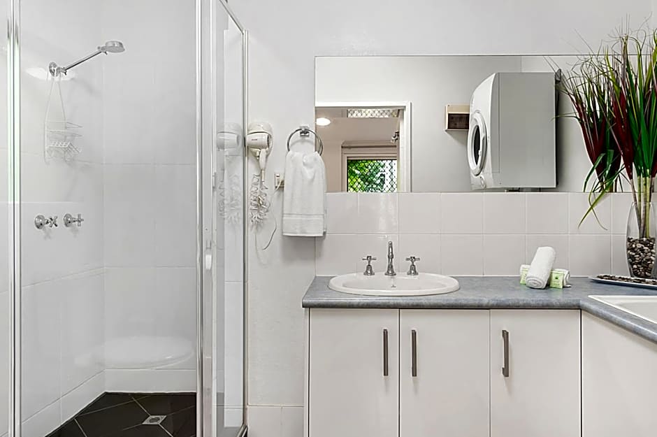 Outrigger Apartments Port Douglas