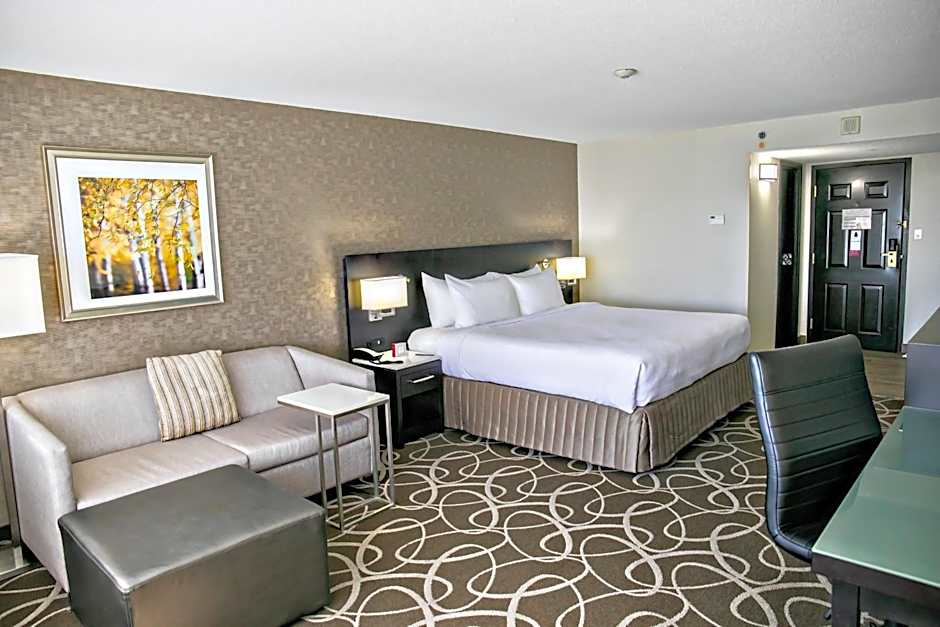Crowne Plaza Kitchener-Waterloo By IHG