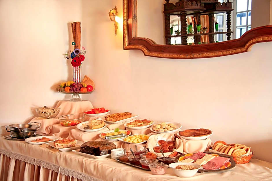 El Hotel de Su Merced