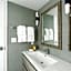 Edgar Hotel Martha's Vineyard, an Ascend Collection Hotel