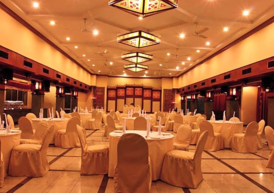 Taj Mahal Hotel Abids