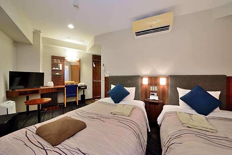 Tsuruga Manten Hotel Ekimae